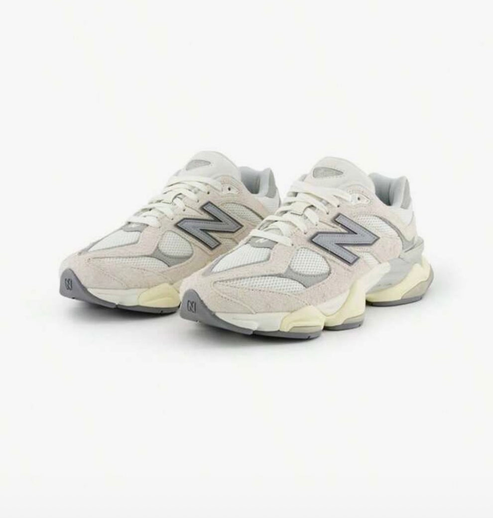 New balance sneakers